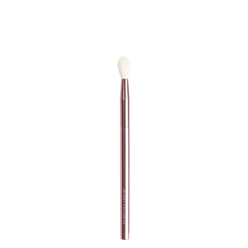 Sustainable Luxury Crease Brush