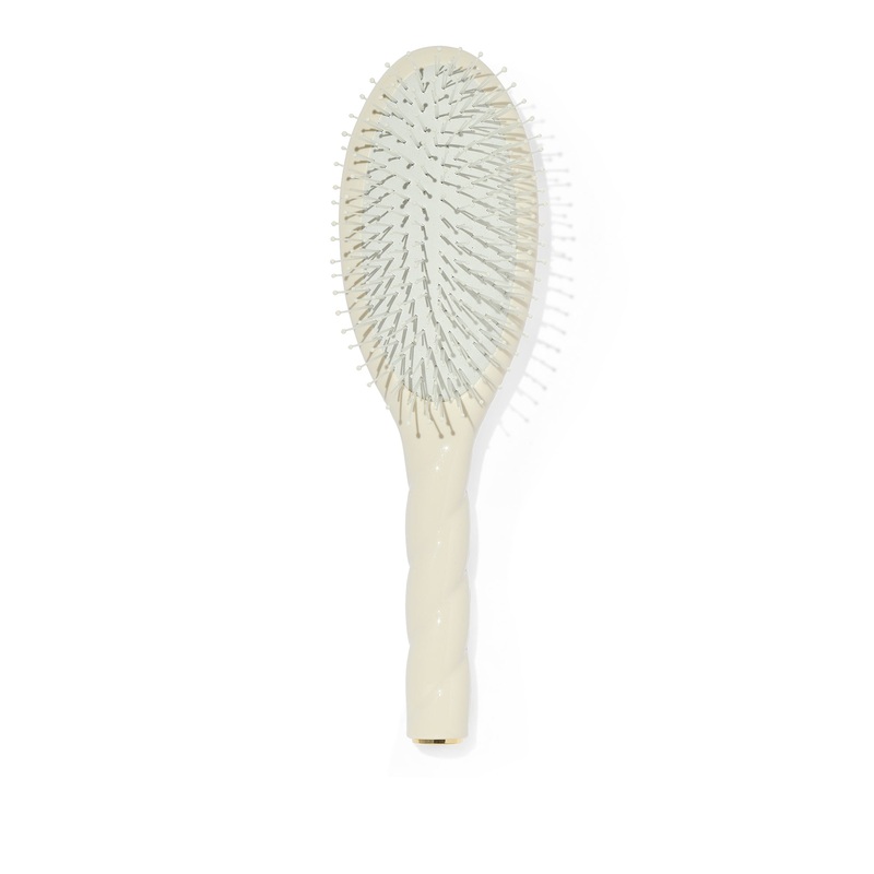 N04 Miracle Detangling and Massaging Brush