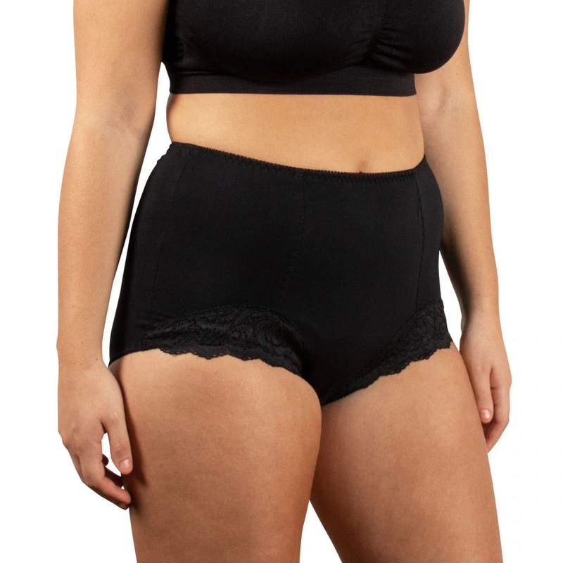 Conni Chantilly Ladies Brief|10 (W: 71cm – H: 98cm)|12 (W: 76cm – H: 103cm)|14 (W: 81cm – H: 108cm)|16 (W: 86cm – H: 113cm)|18 (W: 91cm – H: 118cm)|20 (W: 96cm – H: 123cm)|22 (W: 101cm – H: 128cm)|24 (W: 106cm – H: 133cm|26 (W: 111cm – H: 138cm)|Beige|Bla