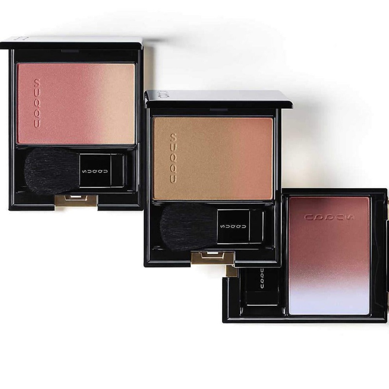 SUQQU Pure Color Blusher 7.5g||01 Tsubomizaki||04 Urushibi||06 Harusumire||08 Momodaidai||09 Ayakagerou||10 Usumoya||129 Fuyukodachi