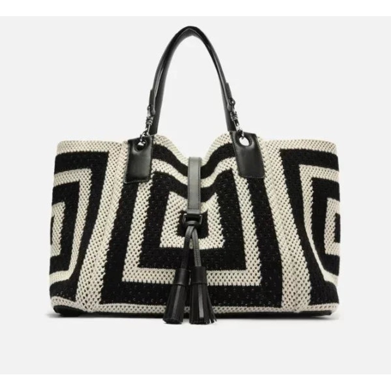 Personal Shopper | Buy from Brazil -Bolsa Shopping Preta Croch Grande Bicolor – 1 item – DDP