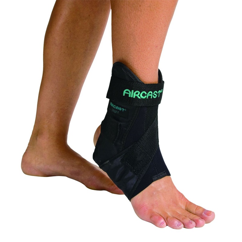 Aircast Airsport Ankle Brace , Right