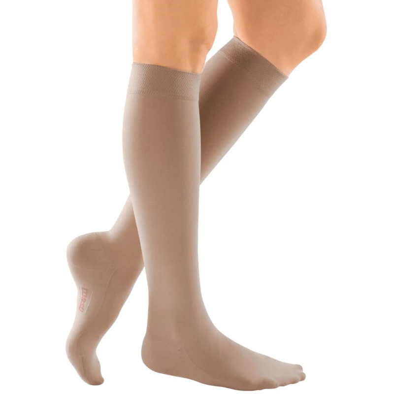Medi Comfort 15-20mmHg Closed Toe Calf Length – Petite