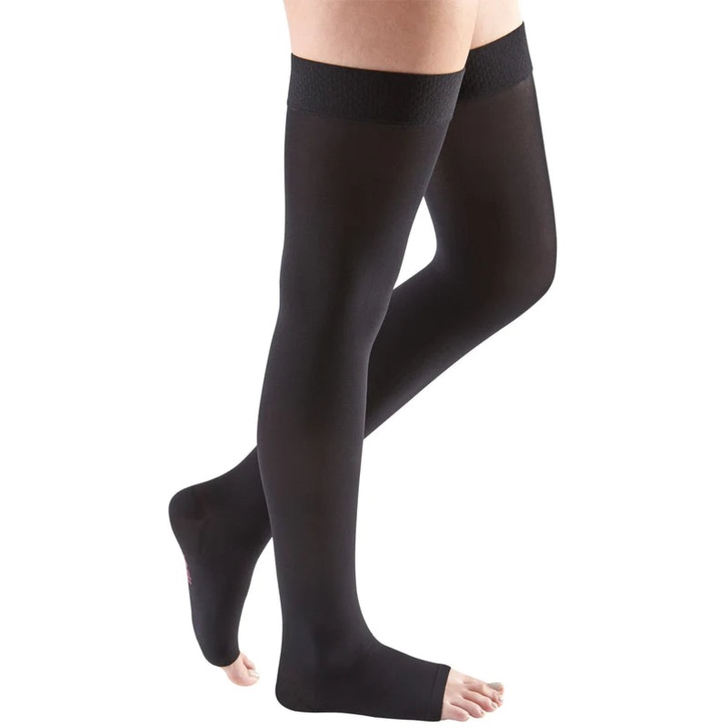 Medi Comfort 20-30mmHg Closed Toe Thigh Length w/Silicone Top Band – Petite